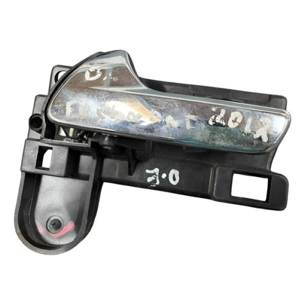 Maçaneta Interna Dianteira Esquerda Freemont 12/16 937071 Dianteira