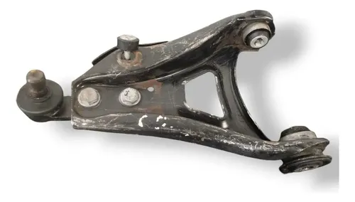 Bandeja Suspensão Dianteira Direita Renault Clio 1.6 2004